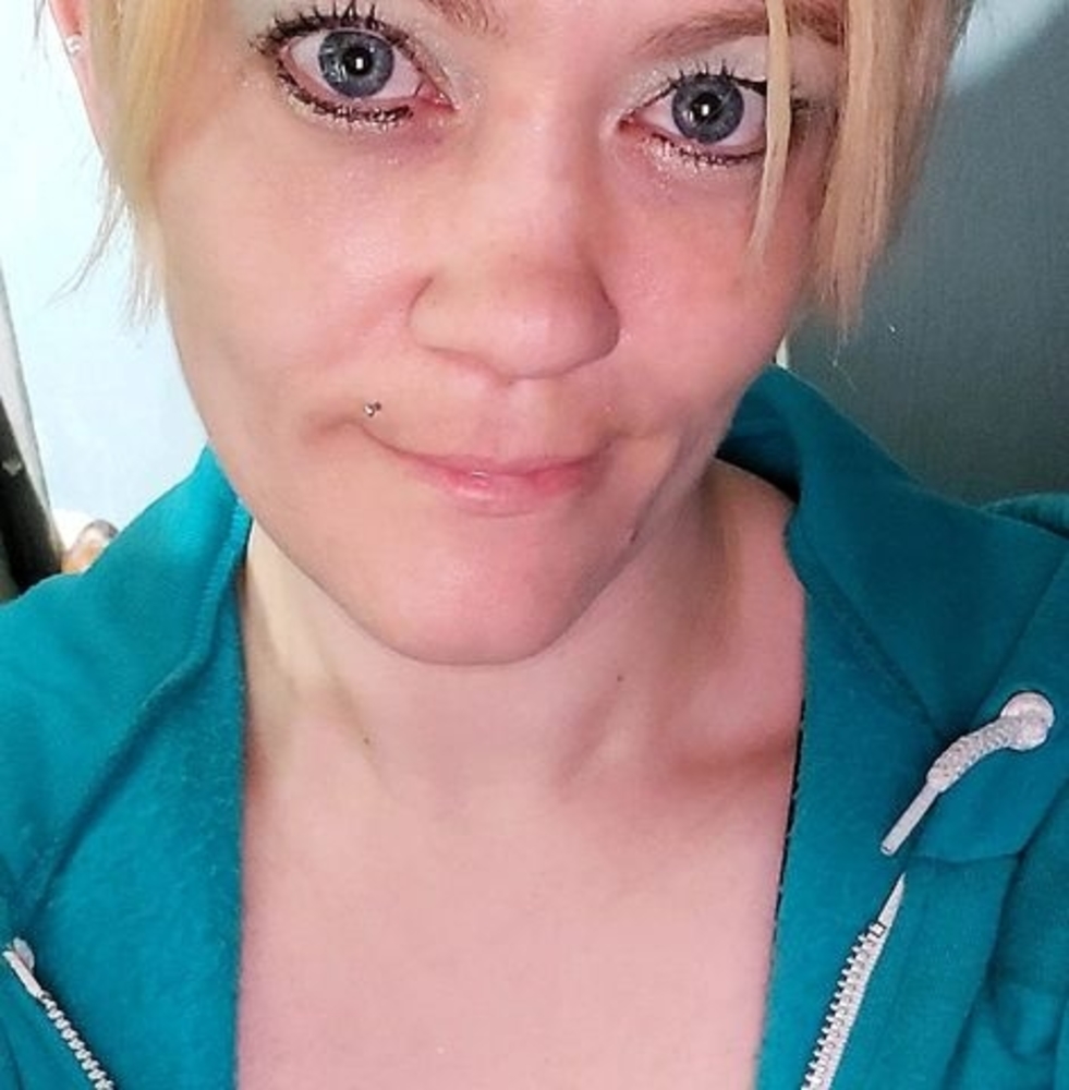 Meet your Posher, Shawna